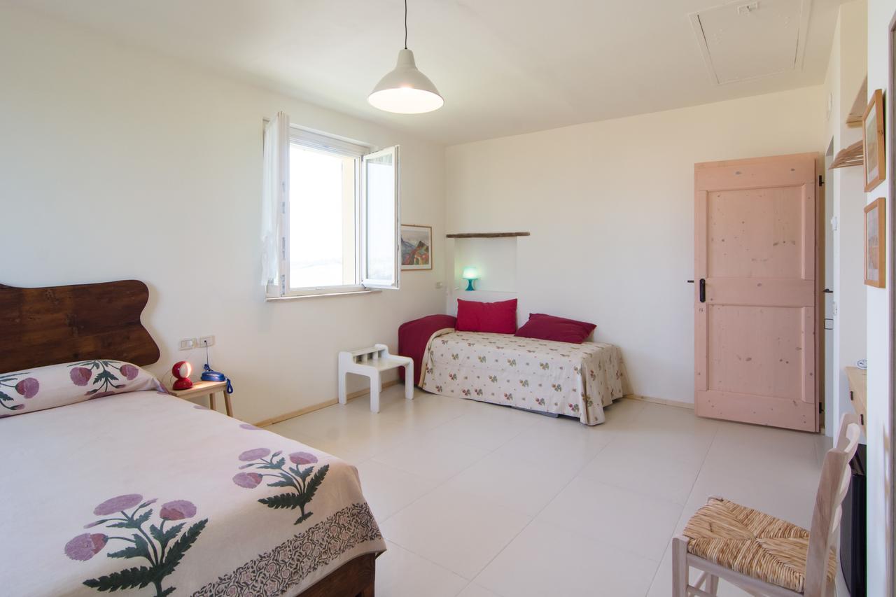 B&B Villa Olesia Ostra Exterior photo